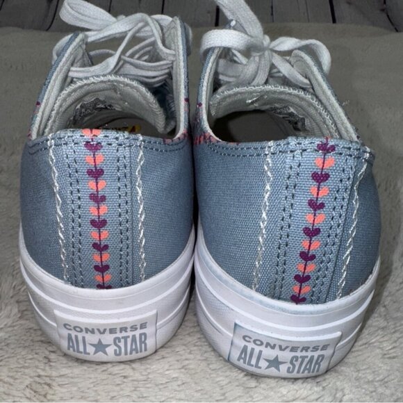 CONVERSE Women’s Chuck Taylor AS Lift Embroidered Florals Shoe A12051C Size 8 - Picture 7 of 9